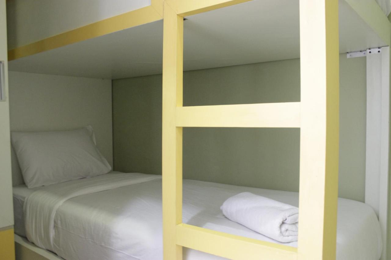Comfortable 2br At Grand Afrika Near Alun Alun By Travelio * Bandung